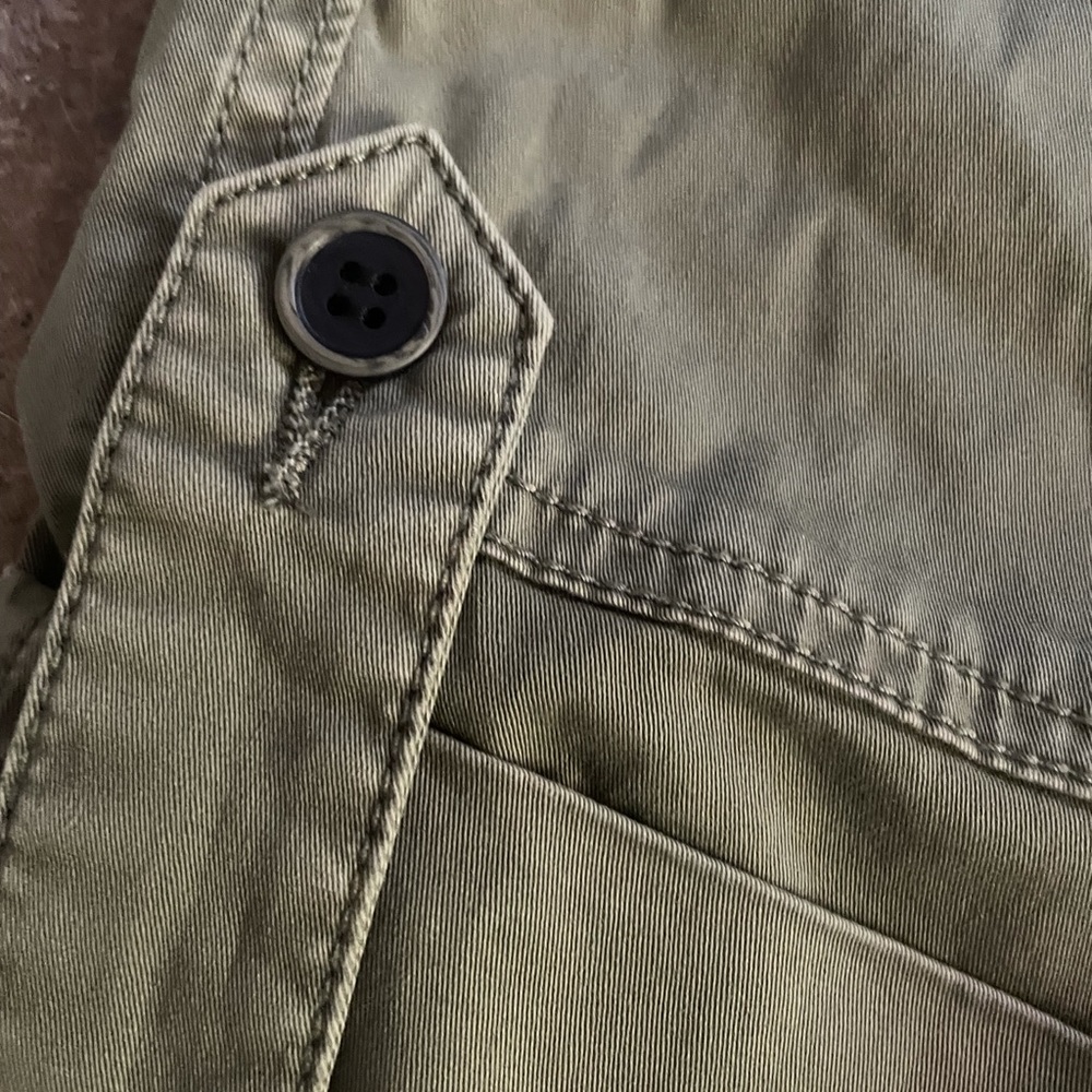 Anthropologie Green Cargo Shorts - Picture 8 of 11